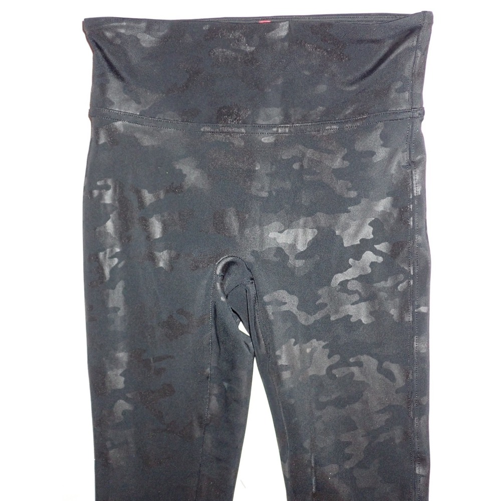 Spanx Look‎ At Me Now Camo Casual Seamless Leggings Black Size XS